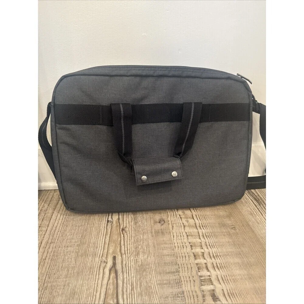 Solo ASTOR SLIM BRIEF Briefcase for 15.6